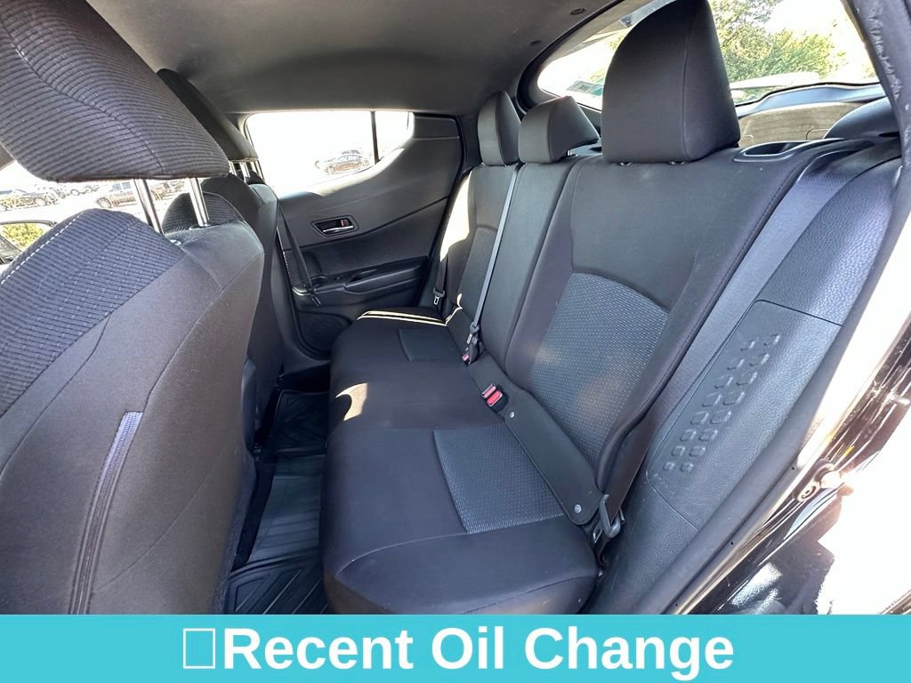 Used 2018 Toyota C-HR XLE FWD image 24