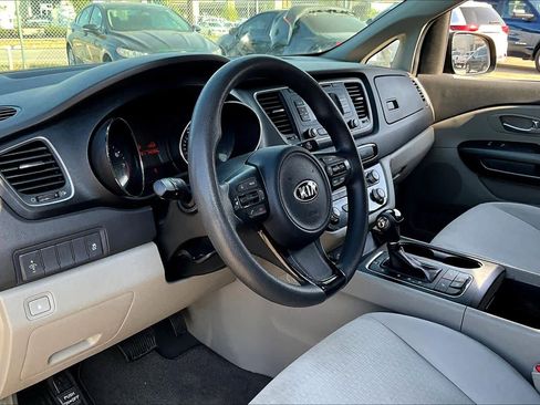 Used 2016 Kia Sedona LX w/ Option Group 020 image 14