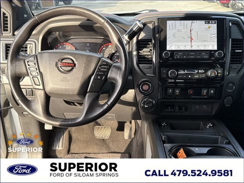Used 2020 Nissan Titan PRO-4X w/ Pro-4x Convenience Package image 8