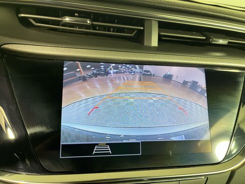 Used 2023 Buick Encore GX Select w/ Sport Touring Package FWD image 19