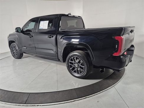 Used 2024 Toyota Tundra Platinum image 3