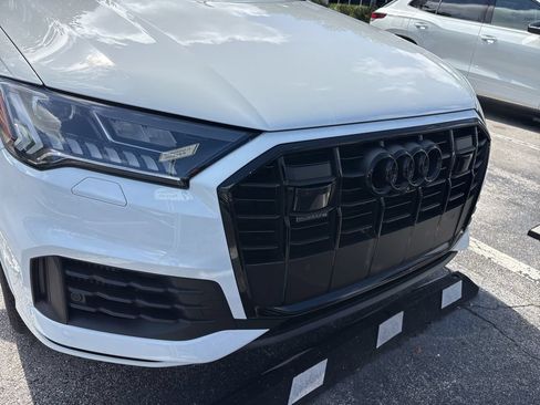 Certified 2023 Audi Q7 3.0T Premium Plus AWD/4WD image 11