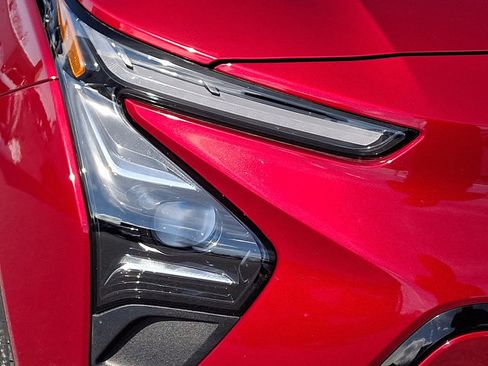 Used 2023 Chevrolet Bolt LT w/ Infotainment Package image 9