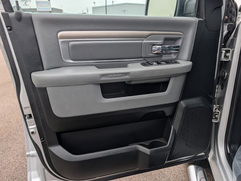 Used 2018 RAM 1500 Big Horn image 29