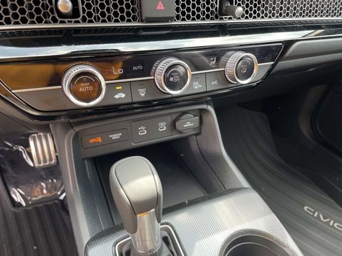 New 2026 Honda Civic Sport image 17