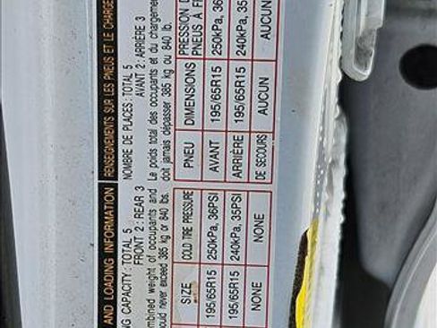 Used 2021 Toyota Prius Prime LE image 14