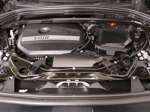 Used 2025 BMW X1 xDrive28i image 18