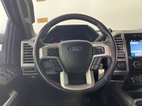 Used 2017 Ford F350 Lariat w/ Chrome Package image 8