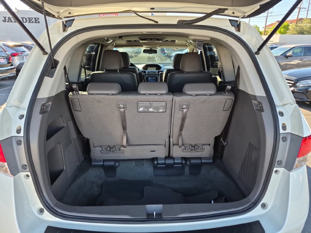 Used 2015 Honda Odyssey Touring Elite image 31