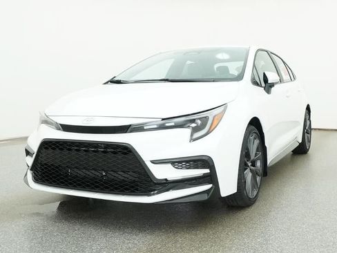 New 2026 Toyota Corolla LE FWD image 32