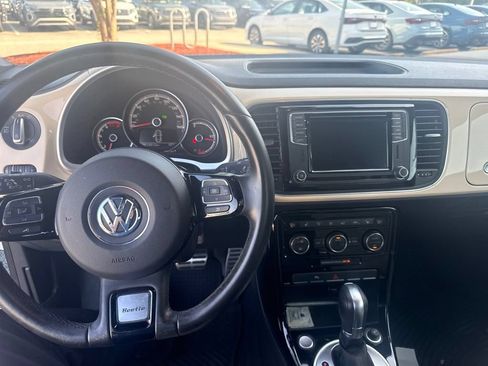 Used 2019 Volkswagen Beetle 2.0T Final Edition SEL FWD image 13