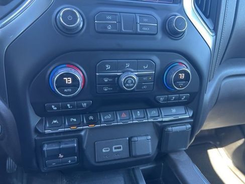 Used 2022 Chevrolet Silverado 1500 LTZ w/ LTZ Premium Package RWD image 16