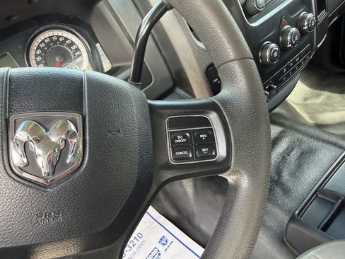 Used 2018 RAM 3500 Tradesman w/ Chrome Appearance Group AWD/4WD image 26