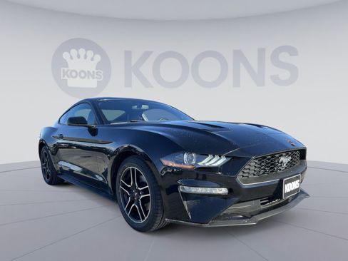 Used 2018 Ford Mustang Premium w/ Equipment Group 201A image 10