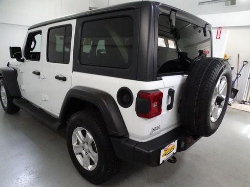 Used 2021 Jeep Wrangler Unlimited Sport AWD/4WD image 18