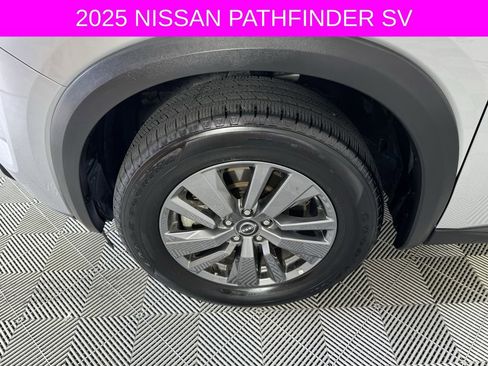 Used 2025 Nissan Pathfinder SV FWD image 30