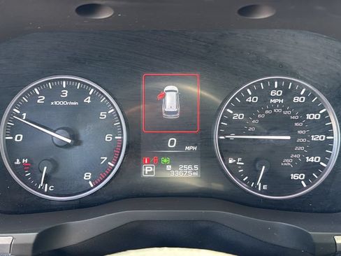 Used 2024 Subaru Ascent Limited AWD/4WD image 17