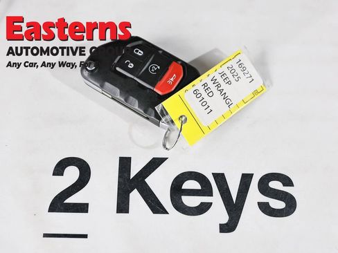 Used 2025 Jeep Wrangler Unlimited Sahara image 24