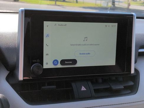 Used 2025 Toyota RAV4 XLE w/ Convenience Package FWD image 22