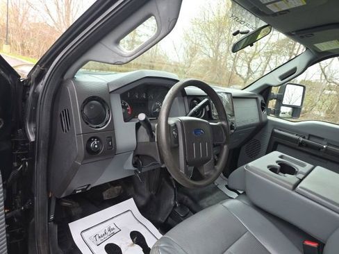 Used 2014 Ford F350 XL w/ Power Equipment Group AWD/4WD image 15