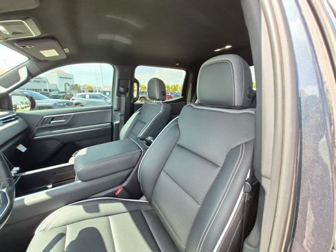 Used 2026 GMC Sierra EV Elevation AWD/4WD image 13