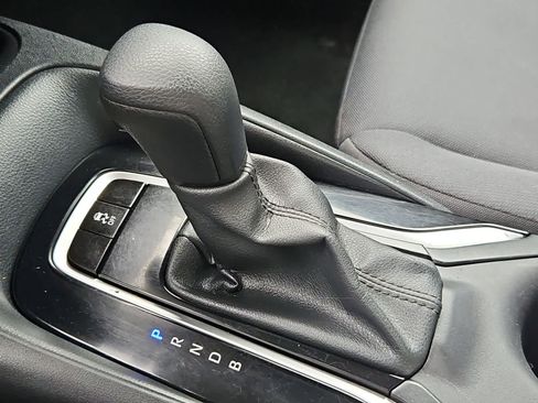 Used 2024 Toyota Corolla LE FWD image 31