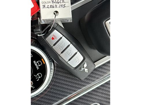 Used 2022 Mitsubishi Outlander SE image 36