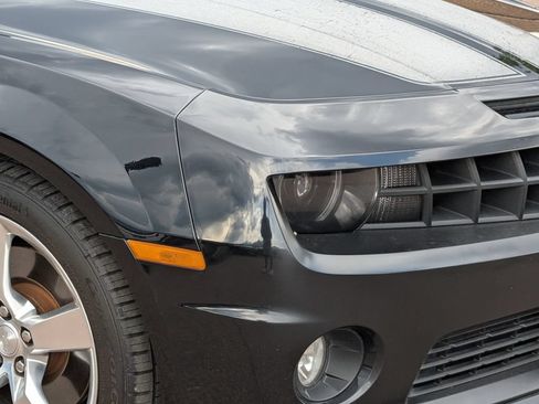 Used 2011 Chevrolet Camaro SS RWD image 8