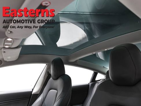 Used 2018 Tesla Model 3 Long Range image 31