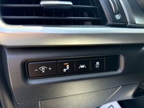Used 2021 Kia Telluride S FWD image 17