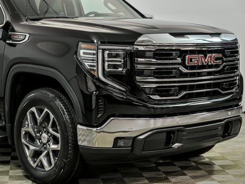 New 2026 GMC Sierra 1500 SLT w/ SLT Premium Plus Package image 2
