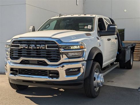 New 2026 RAM 4500 Tradesman w/ Chrome Appearance Group image 4
