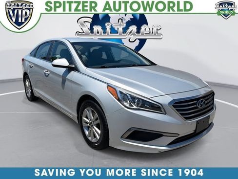 Used 2016 Hyundai Sonata SE FWD image 1
