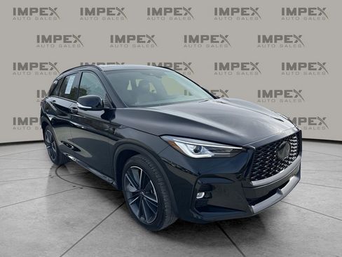 Used 2025 INFINITI QX50 Sport image 7