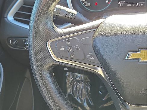 Used 2023 Chevrolet Malibu LT image 17
