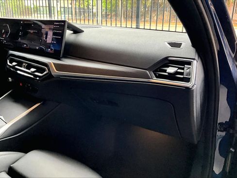 Certified 2024 BMW 330i Sedan image 18