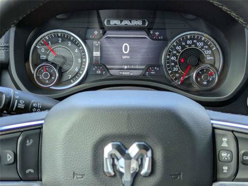 Certified 2025 RAM 1500 Laramie RWD image 30