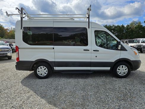 Used 2019 Ford Transit 150 XLT image 6