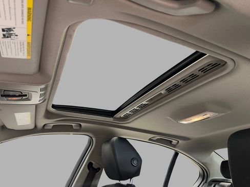 Used 2015 BMW 328i xDrive Sedan image 36