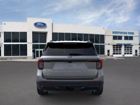 New 2026 Ford Explorer ST-Line w/ ST-Line Street Pack image 5