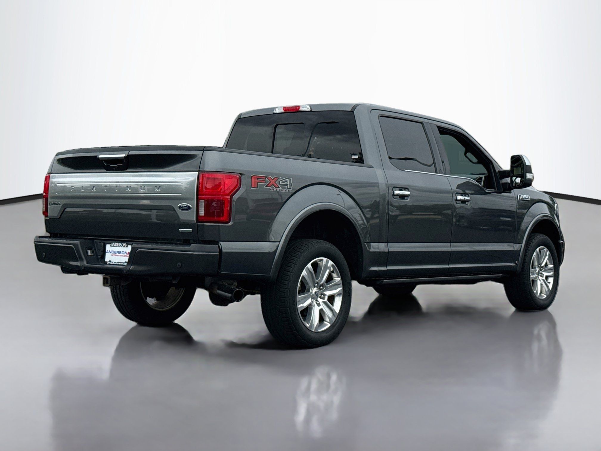 Used 2019 Ford F150 Platinum w/ Equipment Group 701A Luxury AWD/4WD image 7