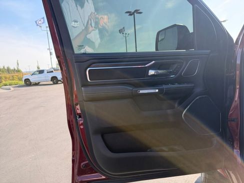 Used 2024 RAM 1500 Laramie AWD/4WD image 20
