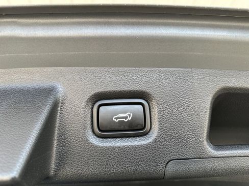 Used 2023 Hyundai Santa Fe Calligraphy image 35