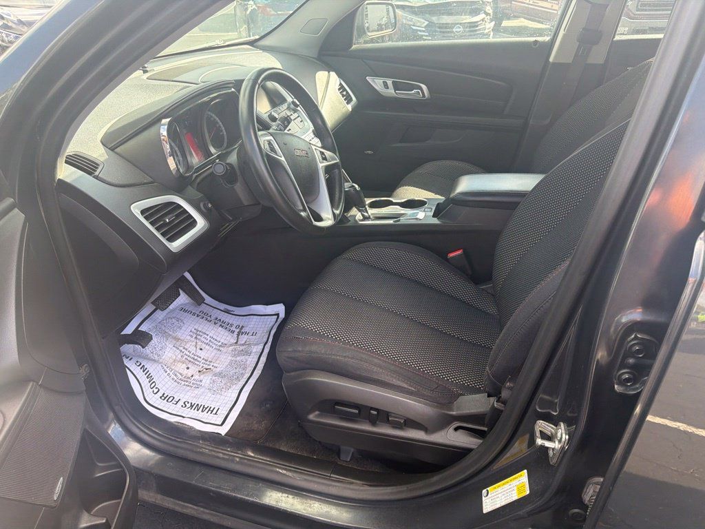 Used 2017 GMC Terrain SLE w/ Convenience Package AWD/4WD image 10