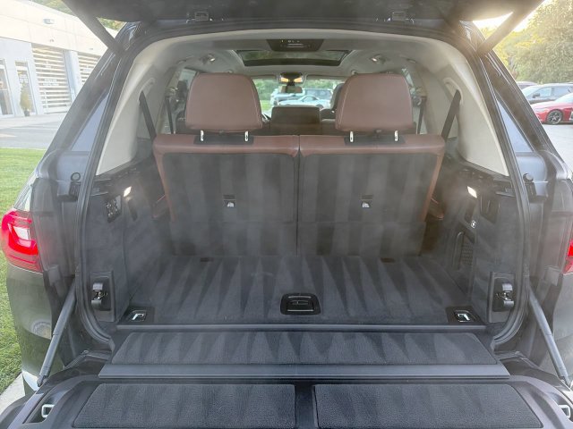Used 2020 BMW X7 xDrive40i AWD/4WD image 28