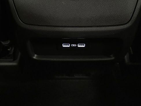 Used 2023 Honda Pilot Sport image 20