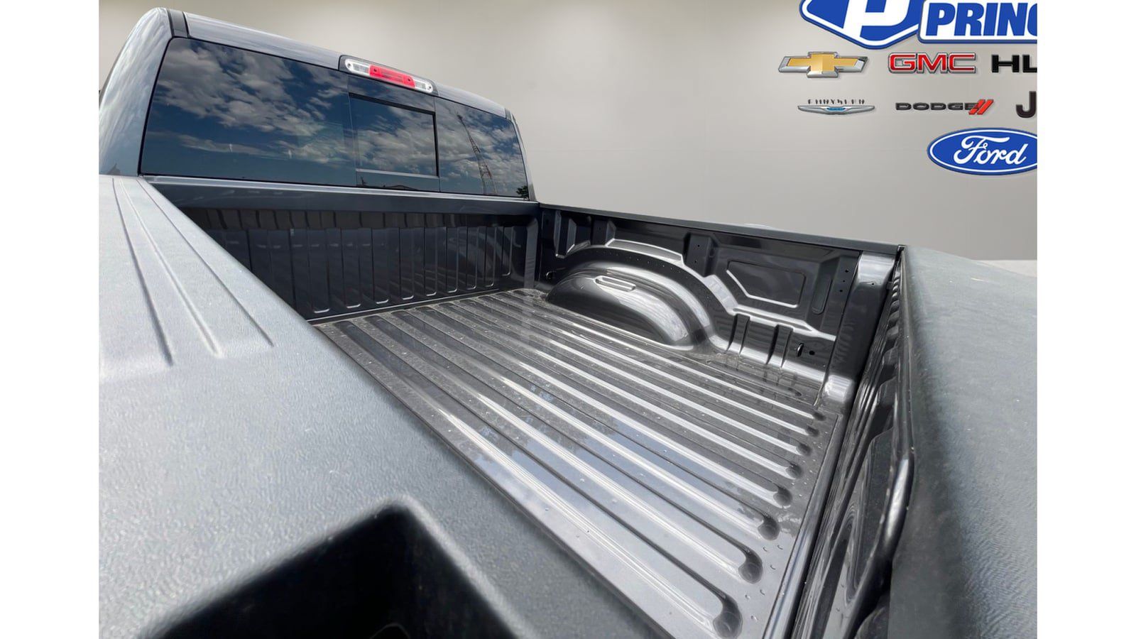 Used 2025 RAM 1500 Big Horn AWD/4WD image 39