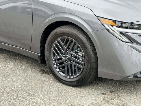 New 2026 Nissan Sentra SV w/ Floor Mat Package FWD image 7
