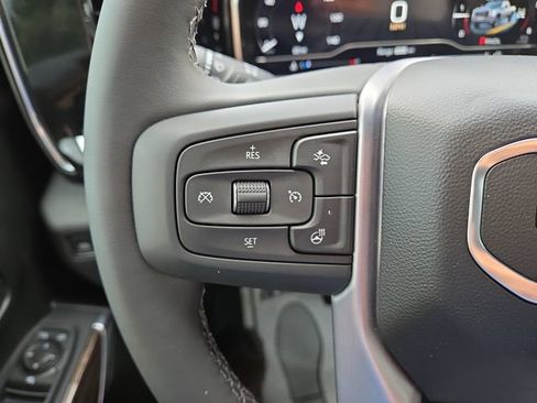 New 2025 GMC Sierra 3500 SLE w/ SLE Convenience Package image 17