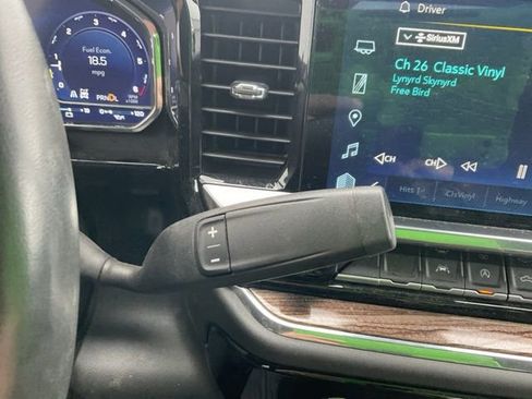 Used 2023 Chevrolet Silverado 1500 LT image 35